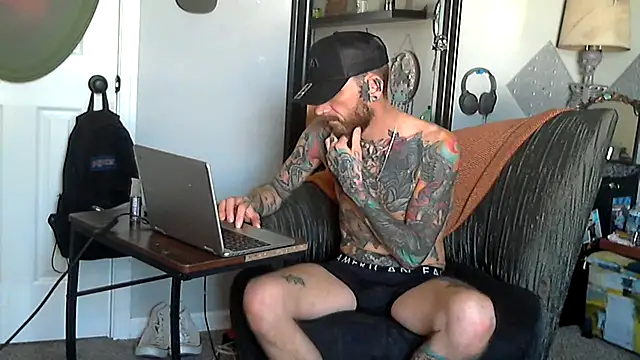 Snapshot of F_D_R_ chatting on February 24, 2026, 6:06 pm F D R online show from February 24, 2026, 6:06 pm