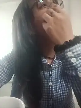 Snapshot of Maggyx chatting on February 20, 2026, 1:22 pm Maggyx online show from February 20, 2026, 1:22 pm