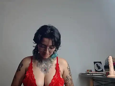 Ivyravens online show from February 26, 2026, 11:48 pm