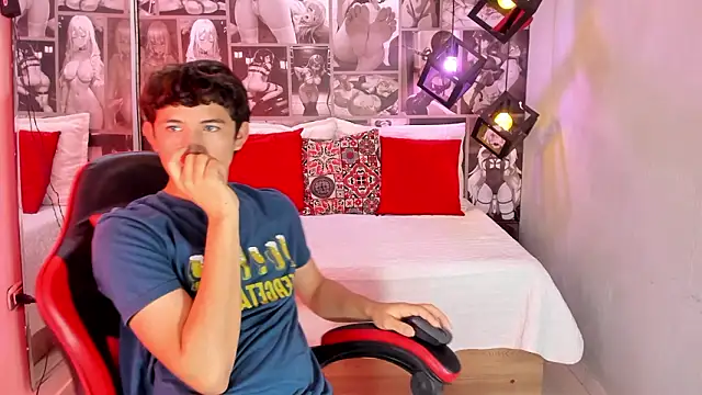 Snapshot of Christian_Foxx chatting on March 4, 2026, 1:50 pm Christian Foxx online show from March 4, 2026, 1:50 pm