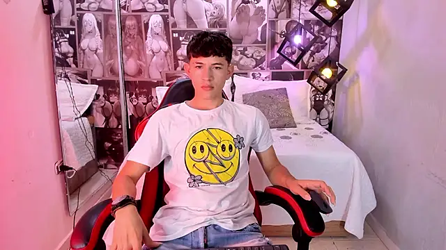 Snapshot of Christian_Foxx chatting on March 15, 2026, 1:39 pm Christian Foxx online show from March 15, 2026, 1:39 pm