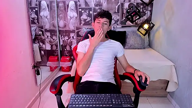 Snapshot of Christian_Foxx chatting on April 9, 2026, 2:00 pm Christian Foxx online show from April 9, 2026, 2:00 pm