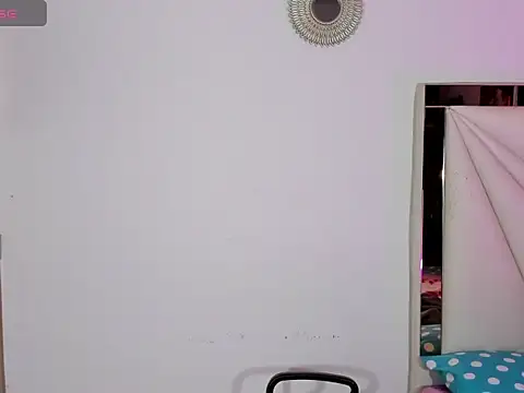 Snapshot of ale-noah chatting on February 11, 2026, 8:30 am ale-noah online show from February 11, 2026, 8:30 am