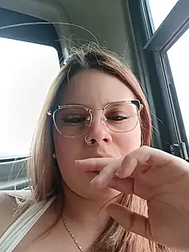 Snapshot of Rouse_24_ chatting on February 27, 2026, 9:04 pm Rouse 24 online show from February 27, 2026, 9:04 pm