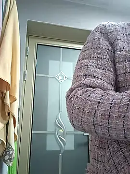 Jennie dogy online show from April 4, 2026, 11:02 pm