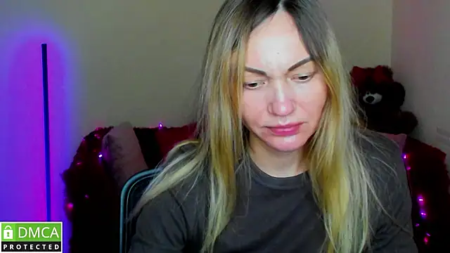 Snapshot of BlondMikey22 chatting on February 27, 2026, 6:30 pm BlondMikey22 online show from February 27, 2026, 6:30 pm