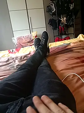 LASCHIAVA6TV72 online show from March 1, 2026, 2:30 pm