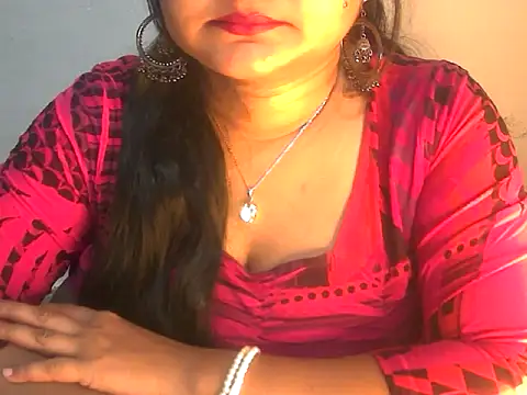 Snapshot of Saniya_K2 chatting on February 5, 2026, 3:27 pm Saniya K2 online show from February 5, 2026, 3:27 pm