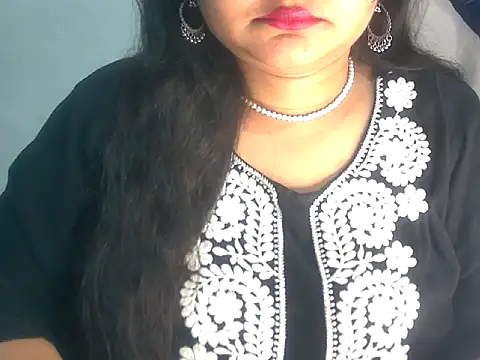 Snapshot of Saniya_K2 chatting on February 16, 2026, 4:14 pm Saniya K2 online show from February 16, 2026, 4:14 pm