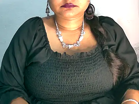 Snapshot of Saniya_K2 chatting on April 14, 2026, 4:02 pm Saniya K2 online show from April 14, 2026, 4:02 pm