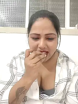 Indian AngelPriyanka123 online show from March 15, 2026, 7:20 pm
