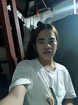 Snapshot of Wildcam21 chatting on February 25, 2026, 3:16 am Wildcam21 online show from February 25, 2026, 3:16 am