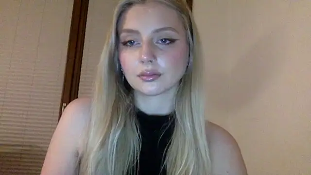 MayaWetDream online show from March 31, 2026, 7:14 pm