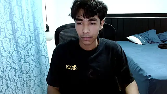 Pedestal diamant online show from March 25, 2026, 11:33 pm