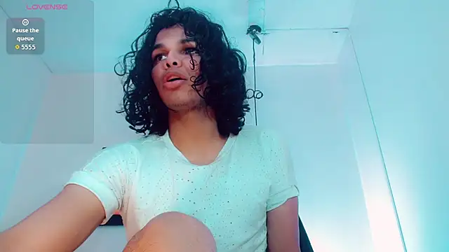 Zonce shimer online show from February 24, 2026, 3:26 am