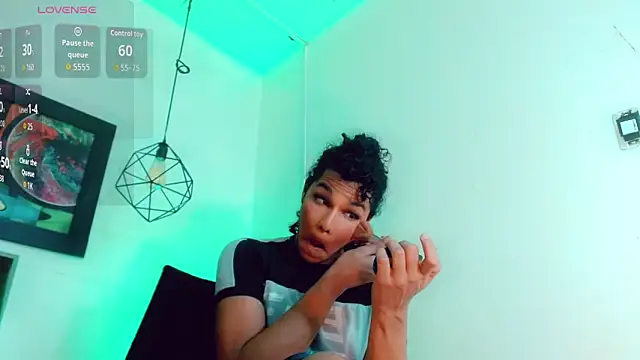 Zonce shimer online show from February 25, 2026, 3:49 am