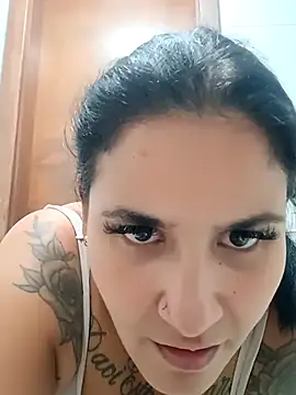 Snapshot of isapacheco69 chatting on February 23, 2026, 2:09 am isapacheco69 online show from February 23, 2026, 2:09 am