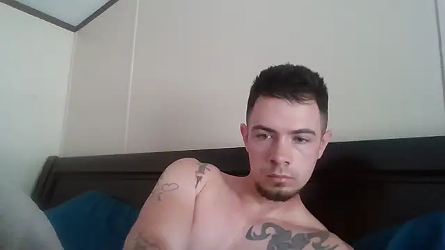 midnightsinz online show from April 8, 2026, 6:08 pm