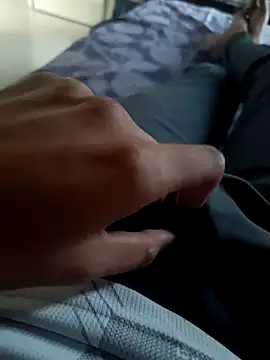 Snapshot of deadpool099 chatting on February 13, 2026, 12:56 pm deadpool099 online show from February 13, 2026, 12:56 pm