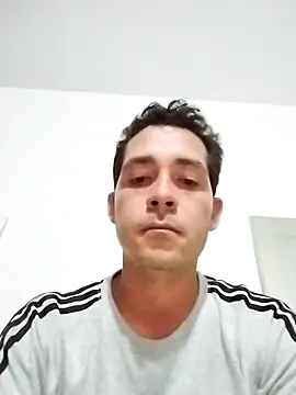 Snapshot of Santiago_vnz chatting on February 19, 2026, 6:09 am Santiago vnz online show from February 19, 2026, 6:09 am