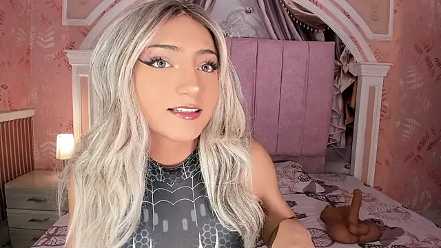 Snapshot of sweetness_siren chatting on February 26, 2026, 5:17 am sweetness siren online show from February 26, 2026, 5:17 am