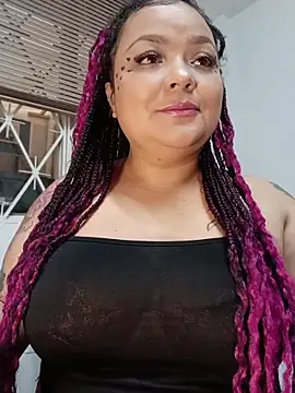 SweettSin online show from June 7, 2026, 1:37 pm