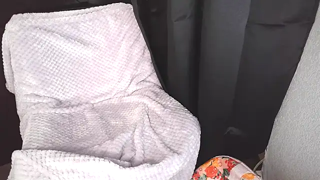 Snapshot of ArielsFeet333 chatting on February 25, 2026, 11:25 pm ArielsFeet333 online show from February 25, 2026, 11:25 pm