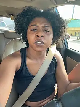 Snapshot of Ebony_Queeen chatting on March 25, 2026, 8:37 pm Ebony Queeen online show from March 25, 2026, 8:37 pm