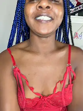 Snapshot of Ebony_Queeen chatting on July 11, 2026, 10:51 am Ebony Queeen online show from July 11, 2026, 10:51 am