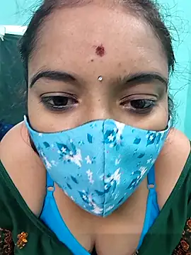 Snapshot of Tamilkannadacouple chatting on February 23, 2026, 5:27 am Tamilkannadacouple online show from February 23, 2026, 5:27 am