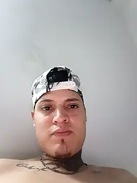 Snapshot of elvaquero06 chatting on April 6, 2026, 4:21 am elvaquero06 online show from April 6, 2026, 4:21 am