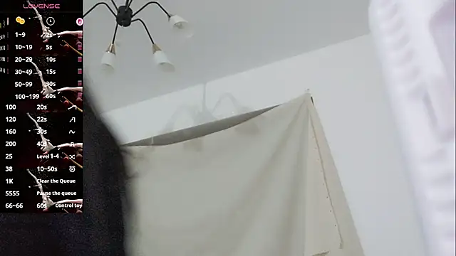 vivi523 online show from March 27, 2026, 11:54 am