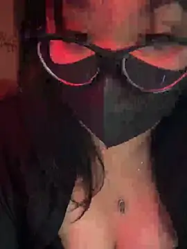 Snapshot of HaleyKin chatting on March 11, 2026, 4:57 pm HaleyKin online show from March 11, 2026, 4:57 pm