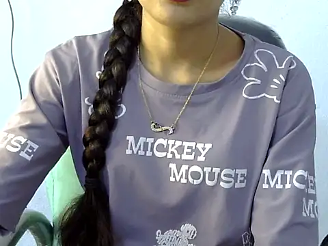 Mehaak  online show from April 4, 2026, 6:33 am