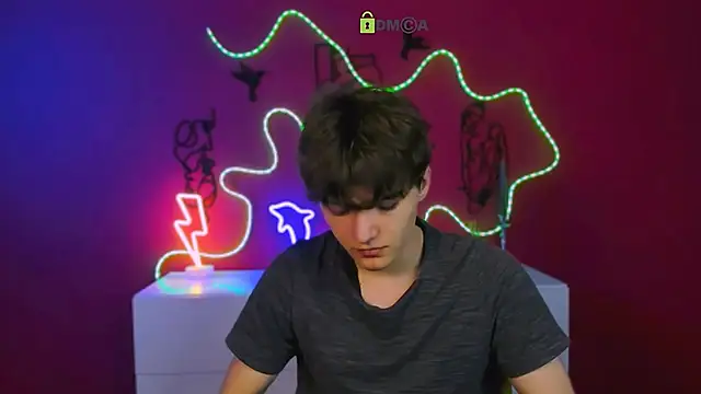 emil lucky online show from April 22, 2026, 6:53 pm