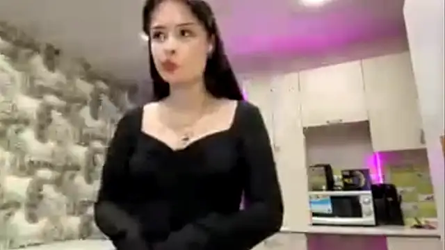 annicefeel online show from February 11, 2026, 2:11 pm