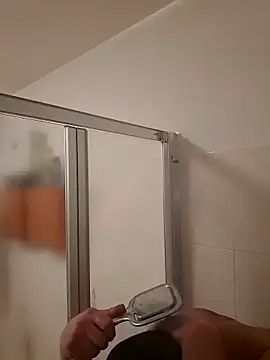 Snapshot of Furnor chatting on February 5, 2026, 2:22 pm Furnor online show from February 5, 2026, 2:22 pm