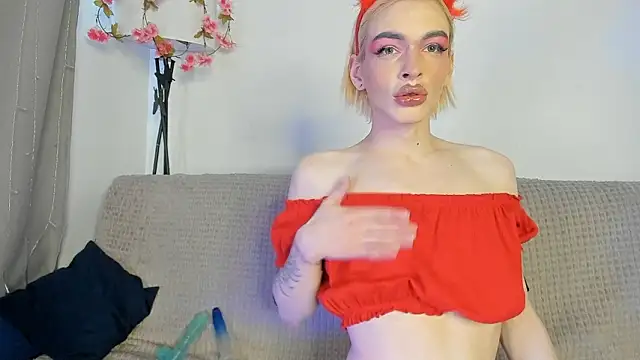 Snapshot of DeepSignal chatting on February 24, 2026, 6:22 am DeepSignal online show from February 24, 2026, 6:22 am