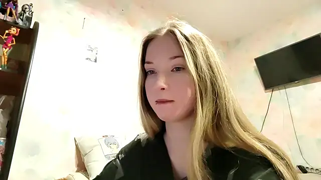 Snapshot of TiaBIanks chatting on February 16, 2026, 2:24 pm TiaBIanks online show from February 16, 2026, 2:24 pm