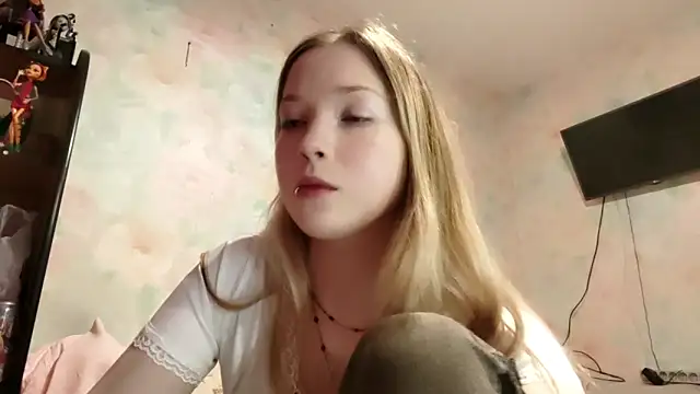 TiaBIanks online show from April 2, 2026, 11:30 am