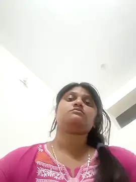 Snapshot of Fantasy_Queen94 chatting on February 12, 2026, 1:50 pm Fantasy Queen94 online show from February 12, 2026, 1:50 pm