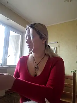 IvorySiel online show from February 26, 2026, 12:26 pm