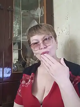 Snapshot of SophieBurns chatting on June 7, 2026, 9:57 am SophieBurns online show from June 7, 2026, 9:57 am