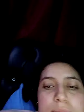 MajoArias online show from March 13, 2026, 2:40 am