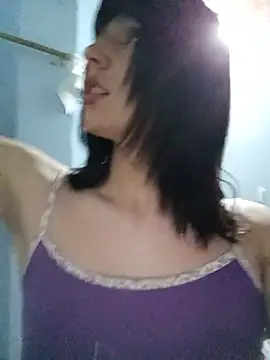 Snapshot of lucyscay_ chatting on May 27, 2026, 11:46 pm lucyscay online show from May 27, 2026, 11:46 pm