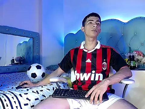 Snapshot of Apolo_Richards chatting on February 26, 2026, 8:30 pm Apolo Richards online show from February 26, 2026, 8:30 pm