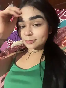 mia petite2007 online show from May 2, 2026, 3:44 am