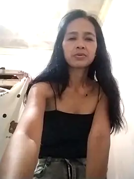 sweet maxine44 online show from May 8, 2026, 9:31 pm