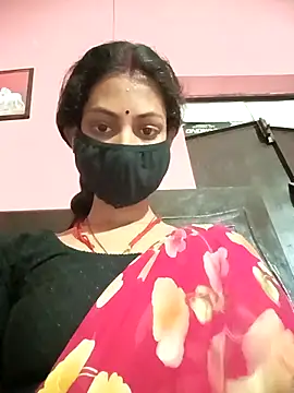 BIG QWEEN NO1 online show from April 1, 2026, 11:22 am