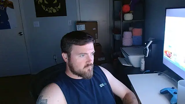 Snapshot of theone07221 chatting on August 3, 2026, 5:28 am theone07221 online show from August 3, 2026, 5:28 am